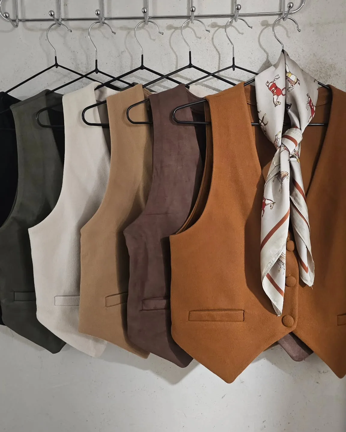 Sued Vest view 1