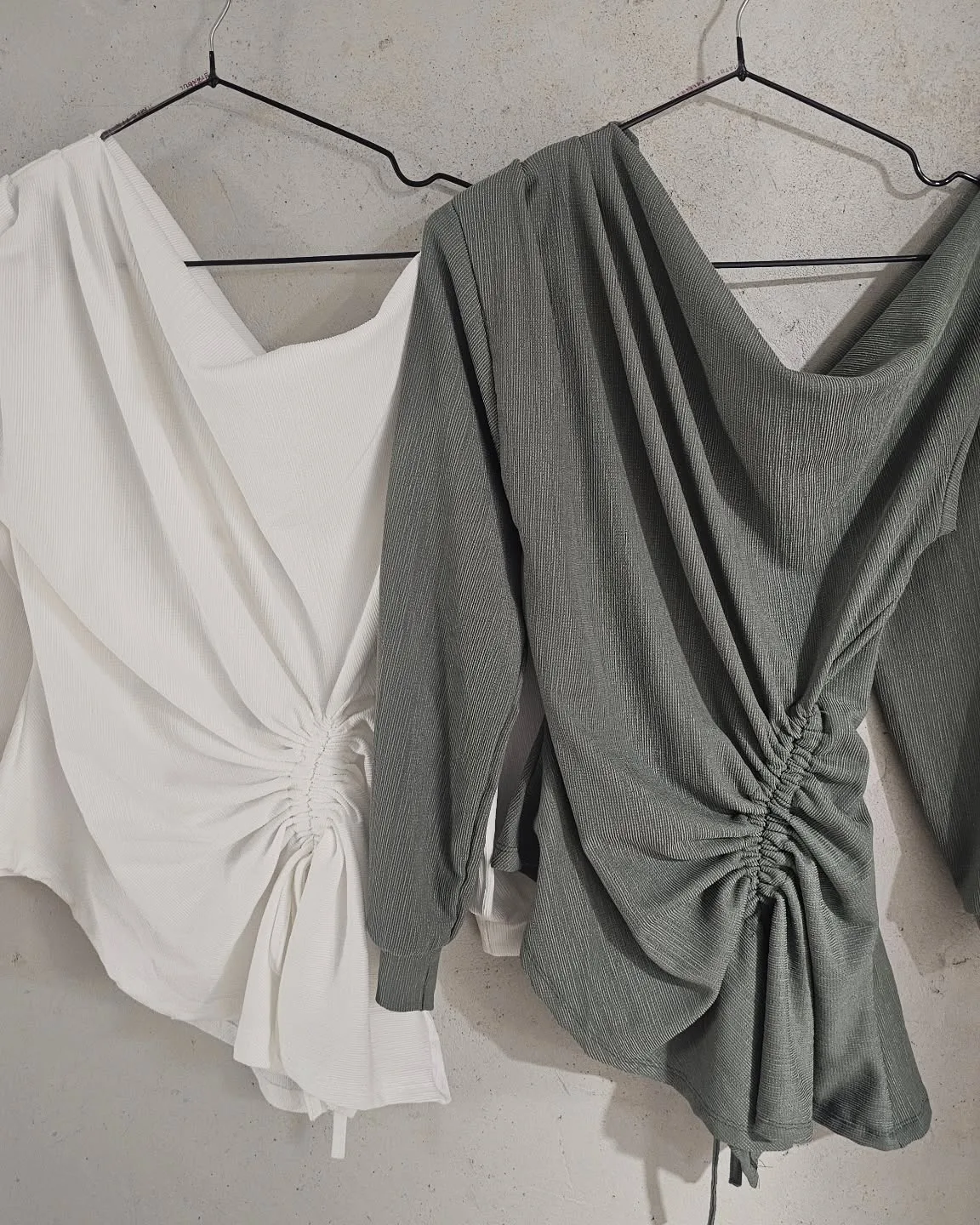 Offshoulder Top Oversized Top view 4