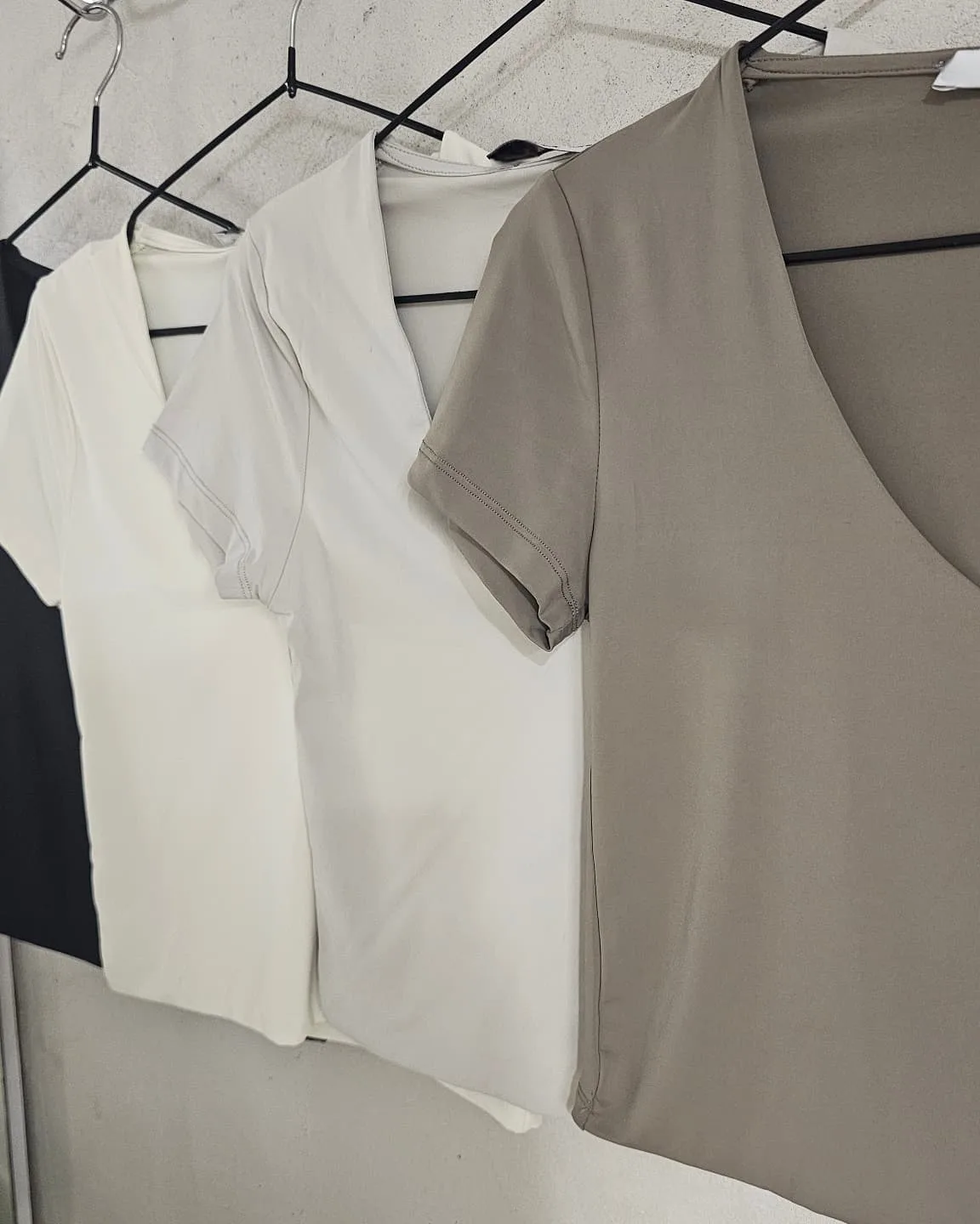 Basic Vneck Crop Tshirt view 5