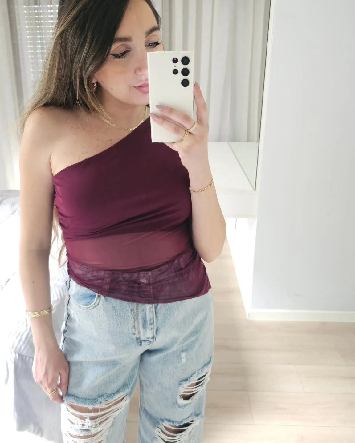 Wide Legs Ripped Jeans view 3