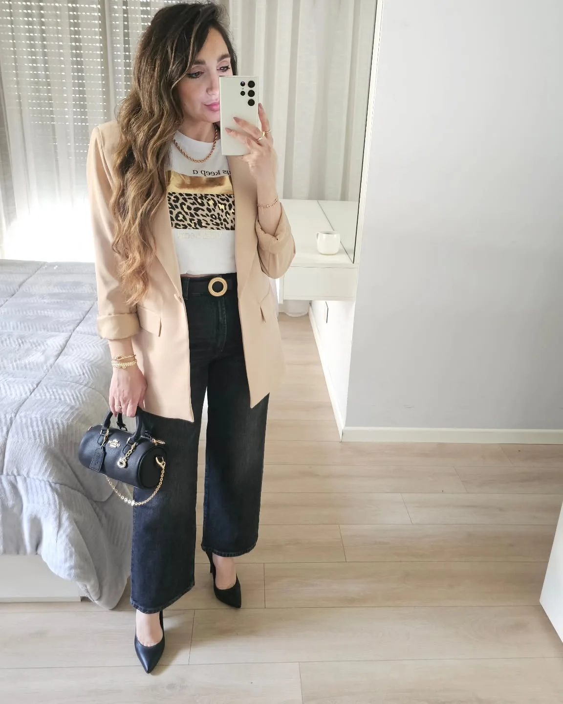 Cropped Straight Cut Jeans view 1