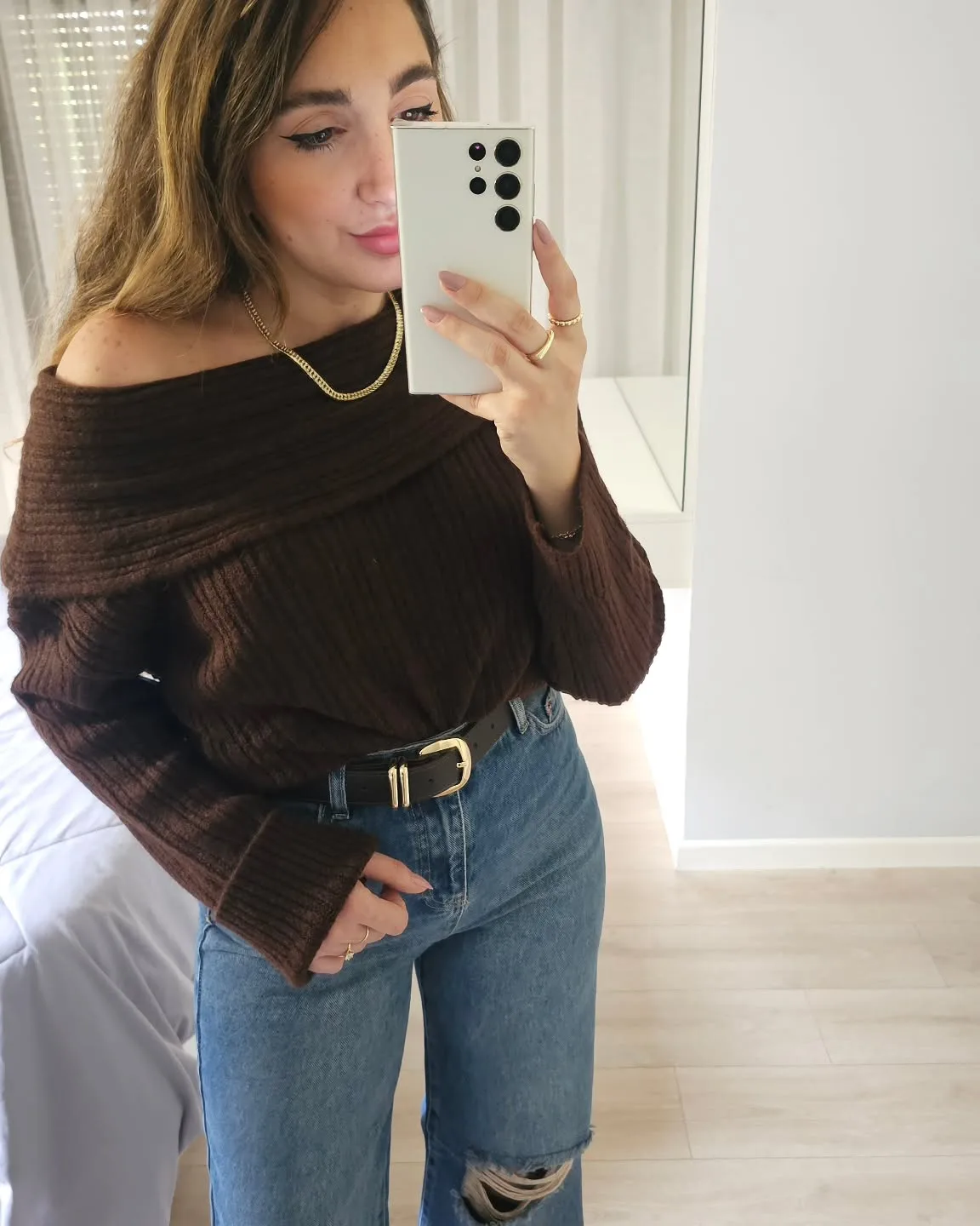 Wide Legs Ripped Jeans view 4