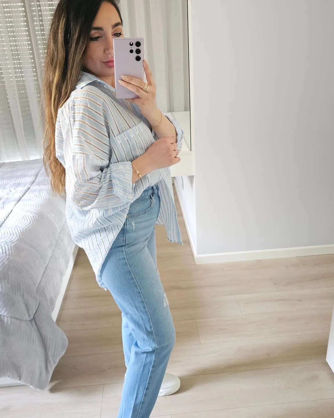 Light Blue Mom Cut Jeans view 3