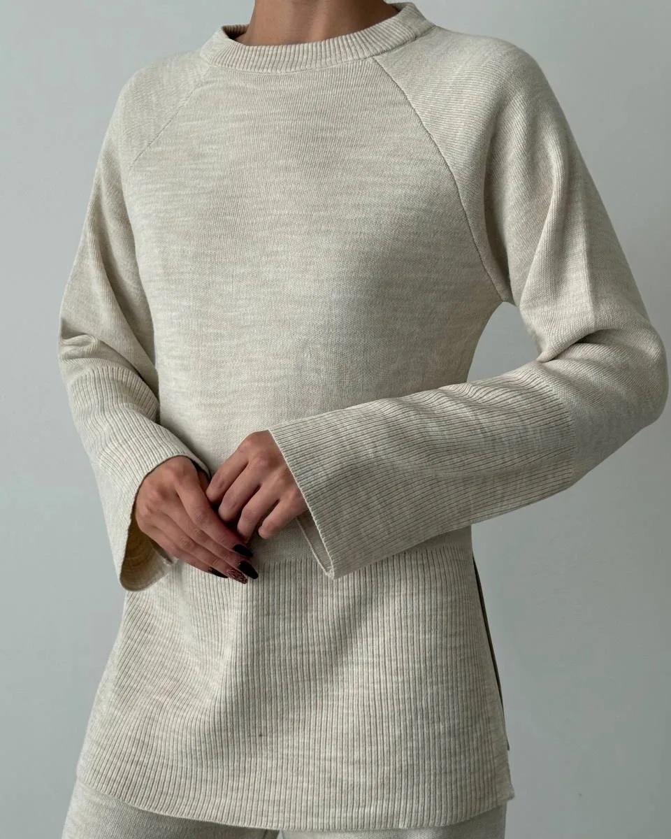 Round Neck Wool Set view 4
