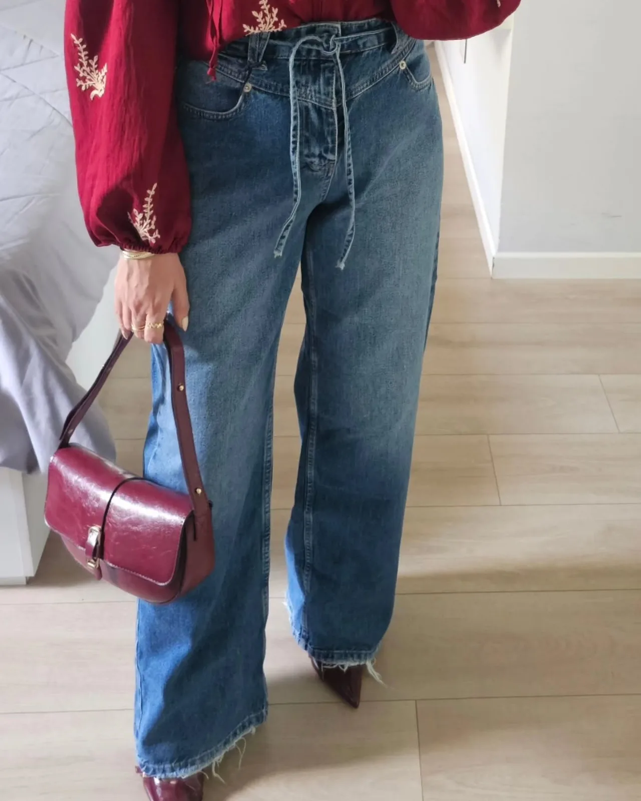 Detailed Wide Legs Blue Jeans view 3