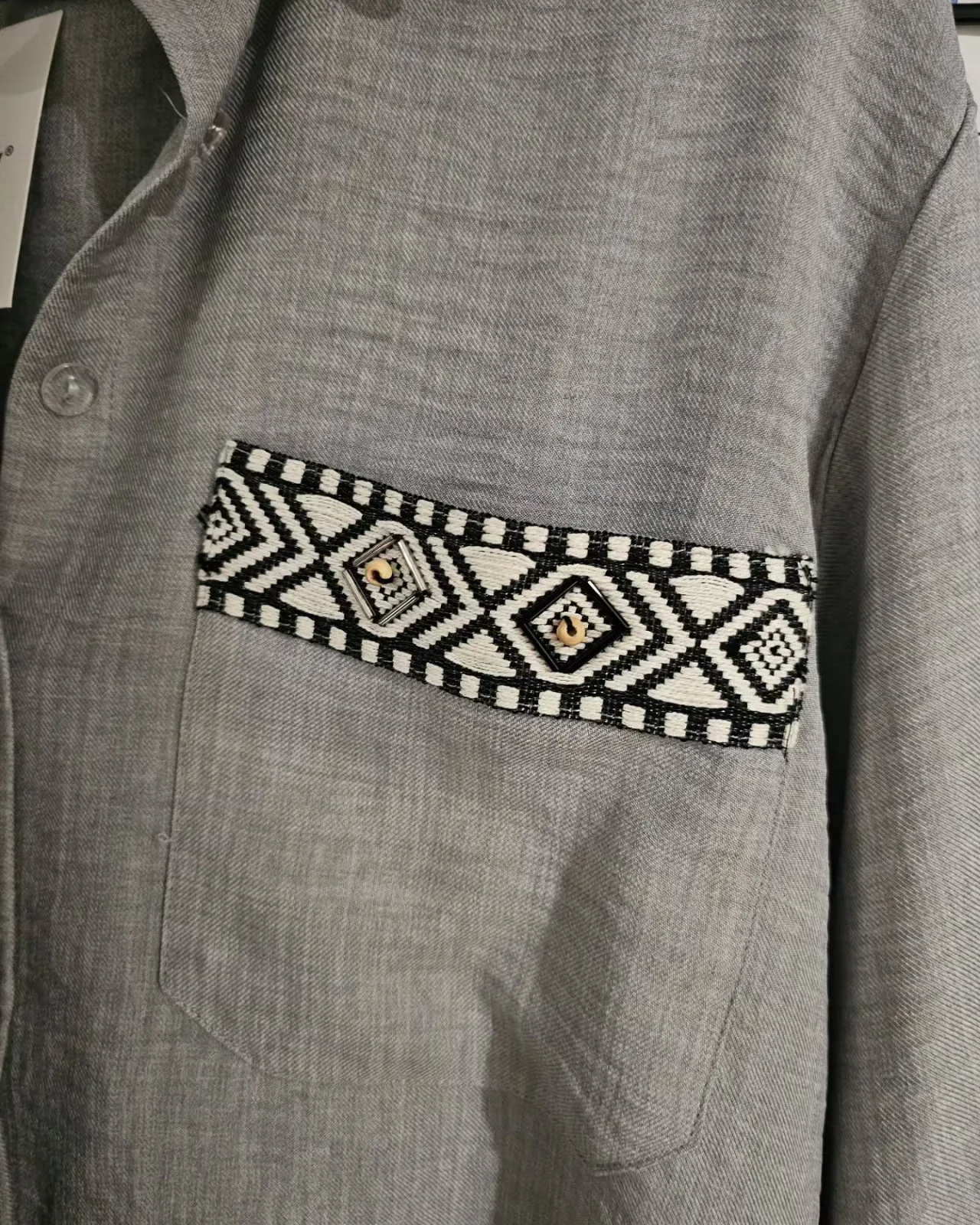 Long Sleeve Linen Shirt with designed pocket view 6