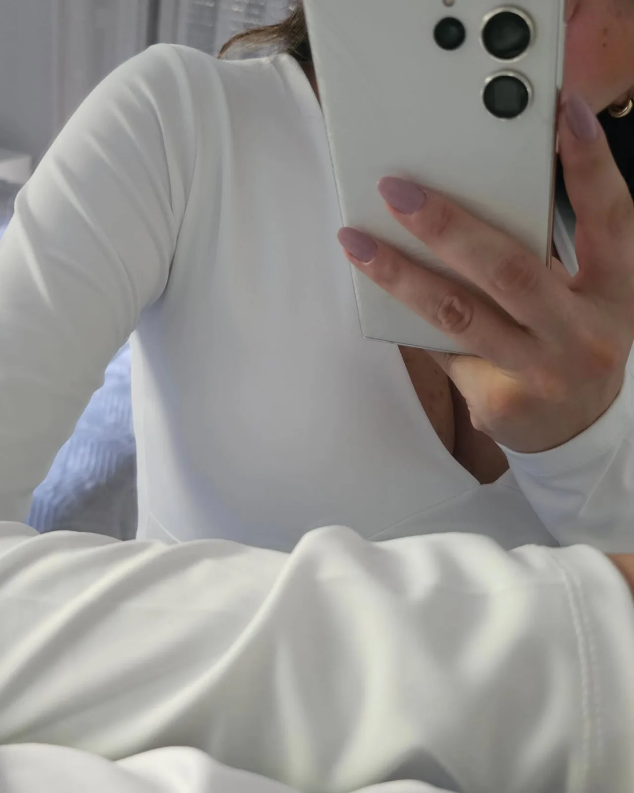 Long Sleeve V Top view 5