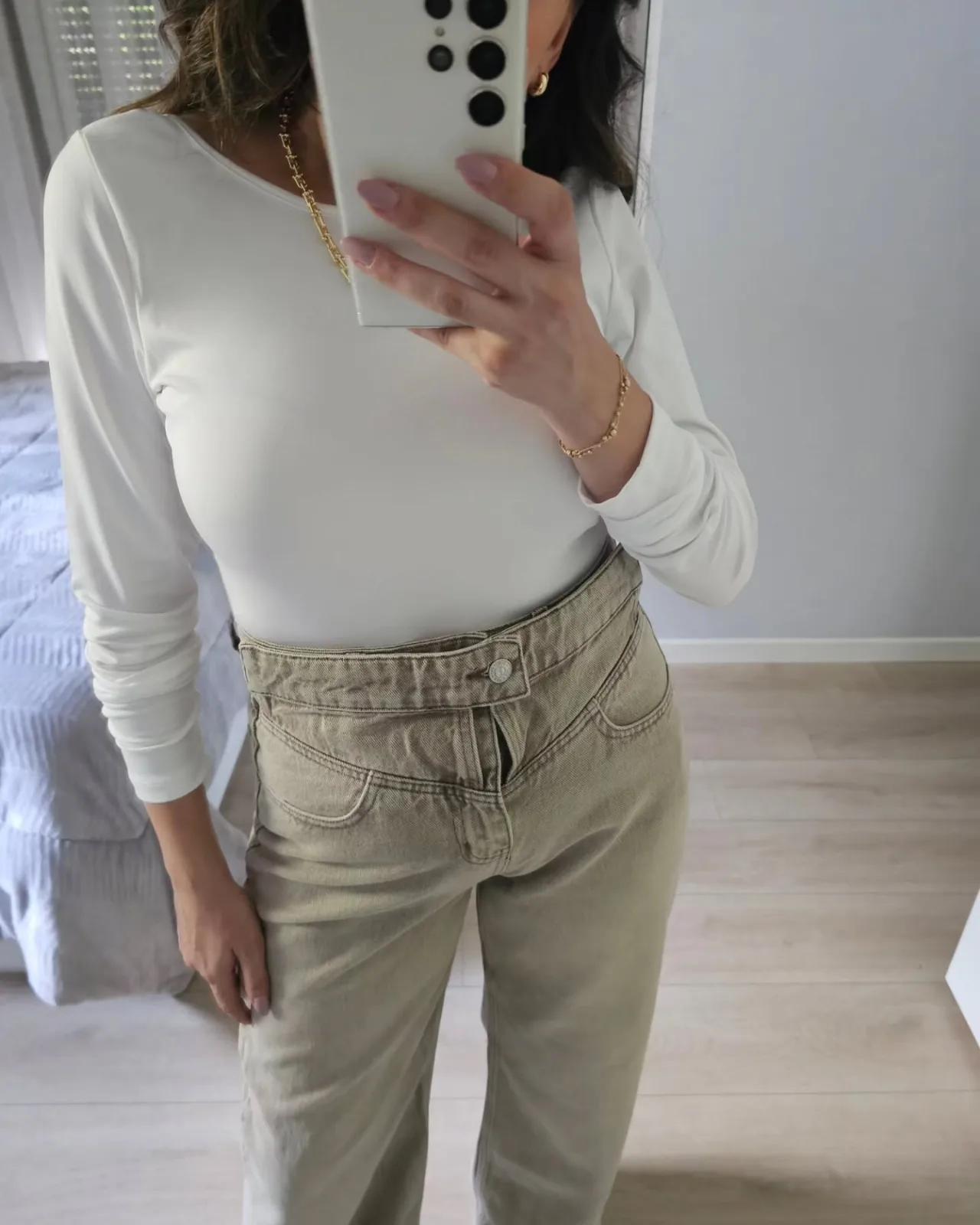 Basic Long Sleeve Top With lower back view 5