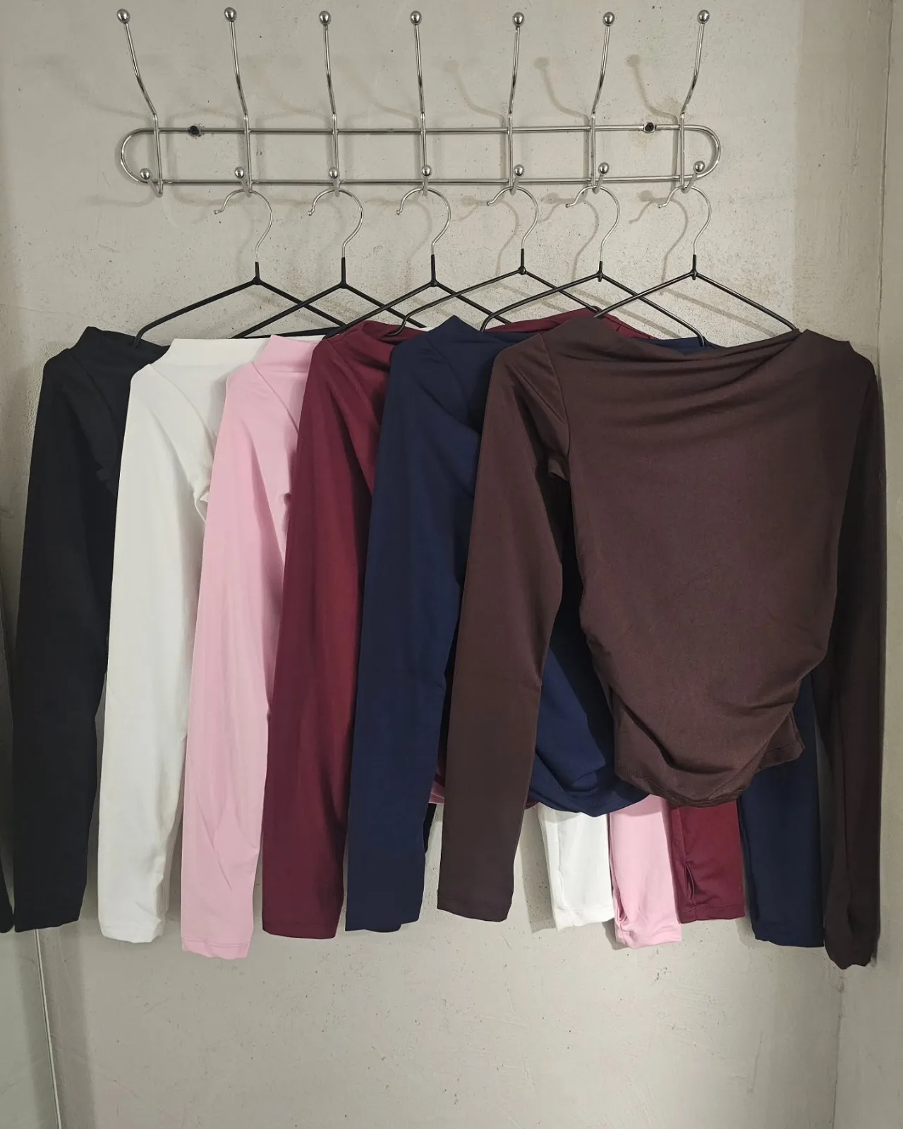 Offshoulder Long Sleeve Open Thumbhole Top view 2
