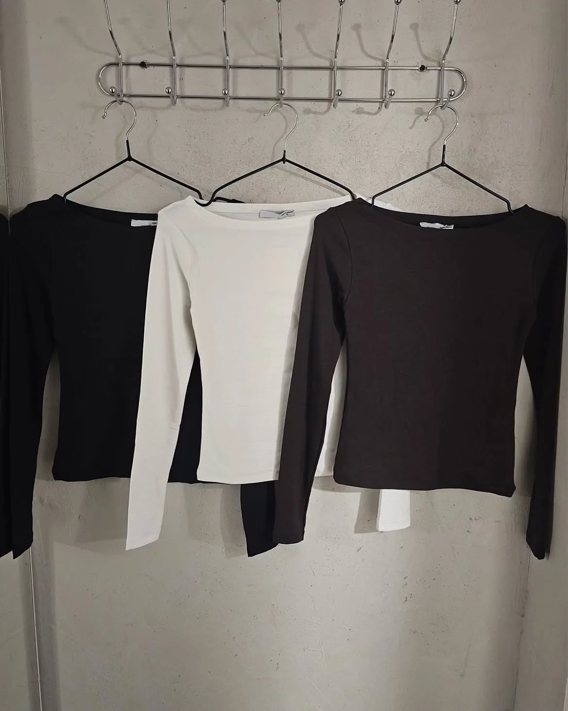 Trendy Round Basic Top view 4