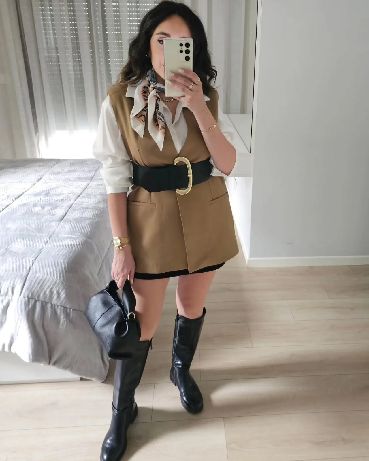 Vest with Large Belt view 6