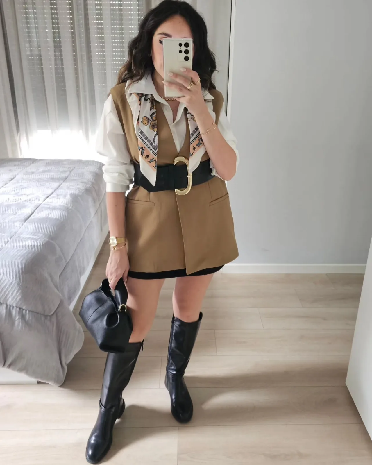 Vest with Large Belt view 4