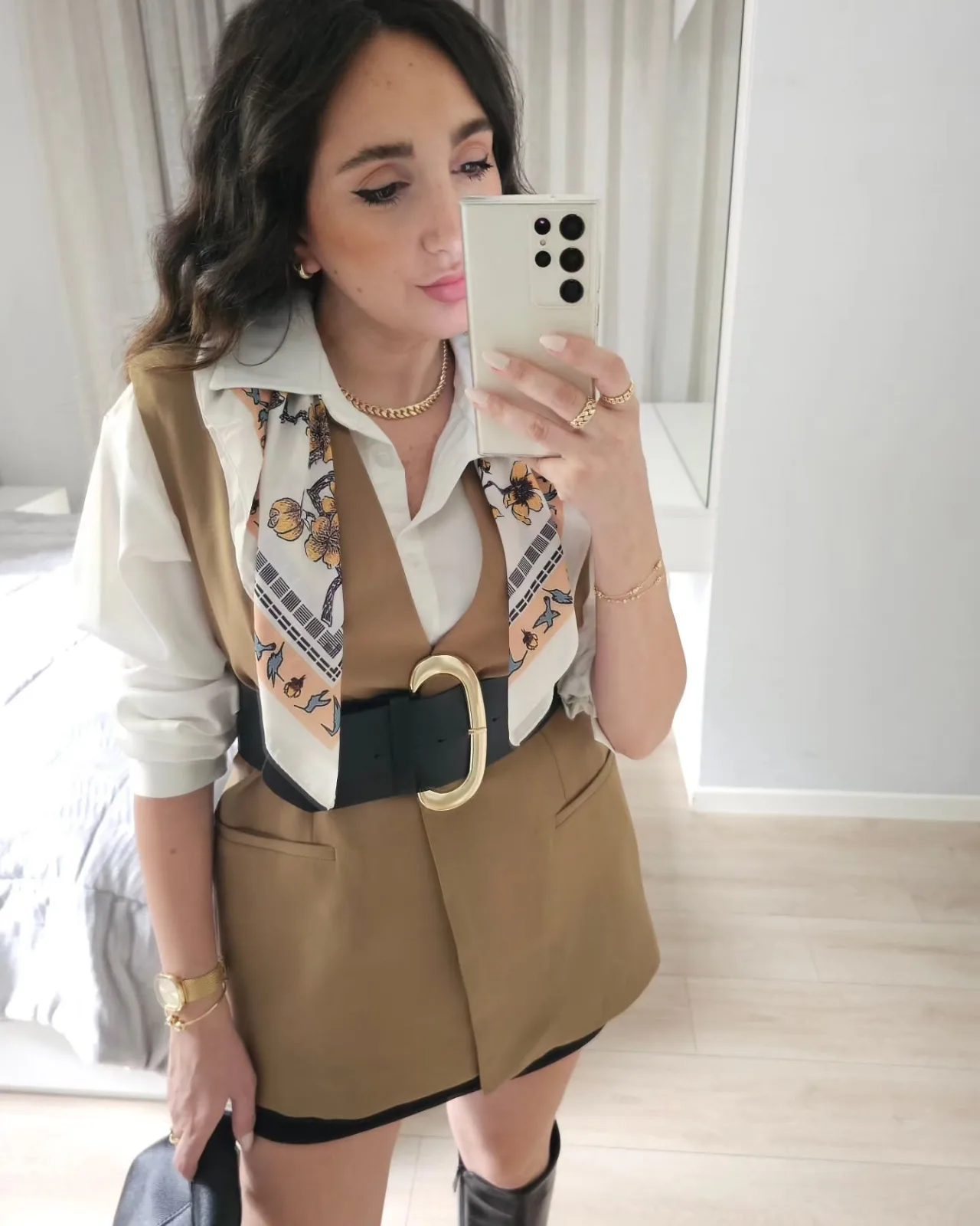 Vest with Large Belt view 3
