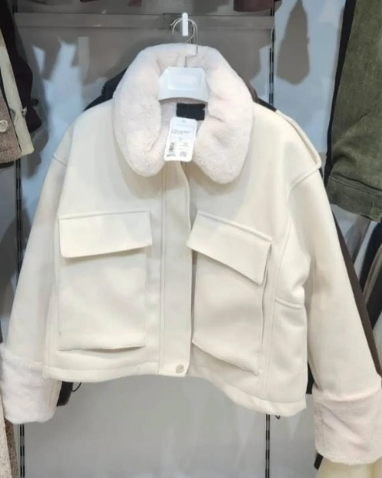 Furred oversized leather jacket view 7