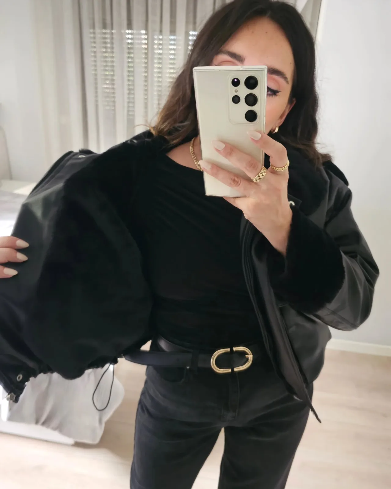 Furred oversized leather jacket view 4