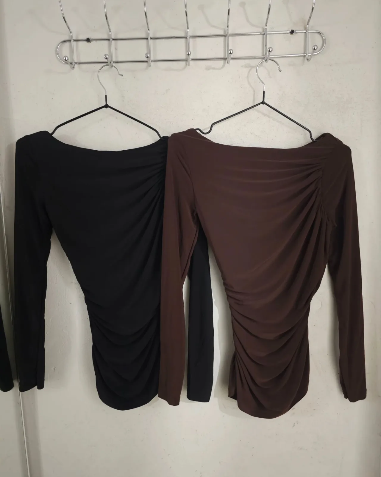 Asymmetrical Long Sleeve Basic Top view 3