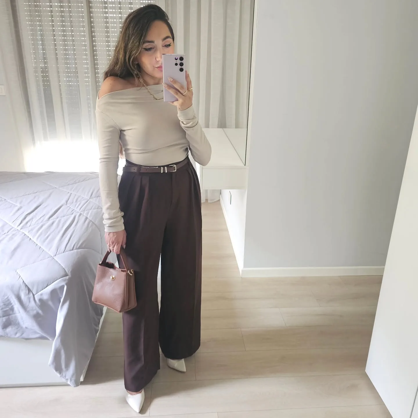 Offshoulder Top view 2