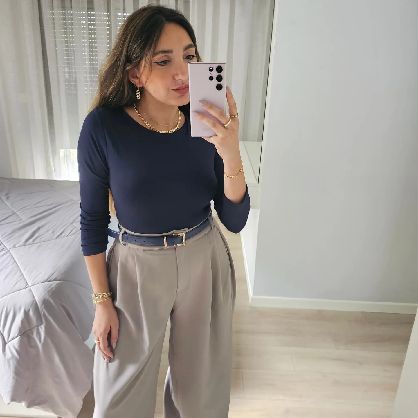 Long Sleeve Round Neck Basic view 2