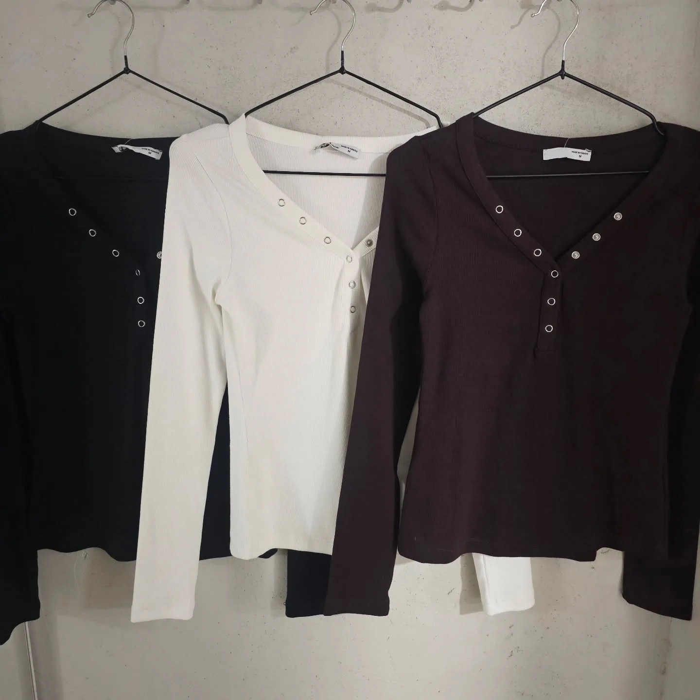 Buttoned Long Sleeve Top view 4