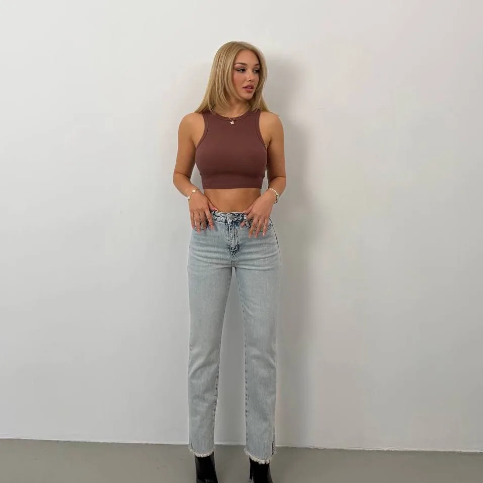 Luna Mom Jeans view 4