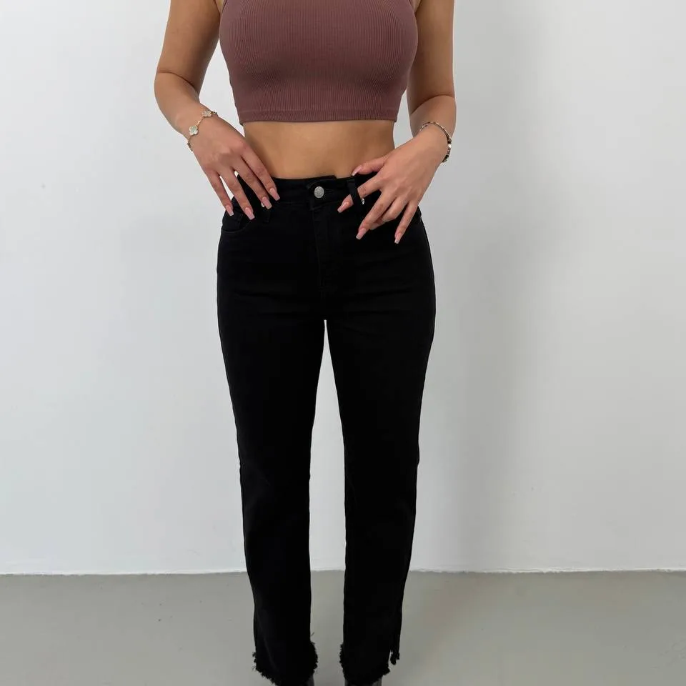 Luna Mom Jeans view 2