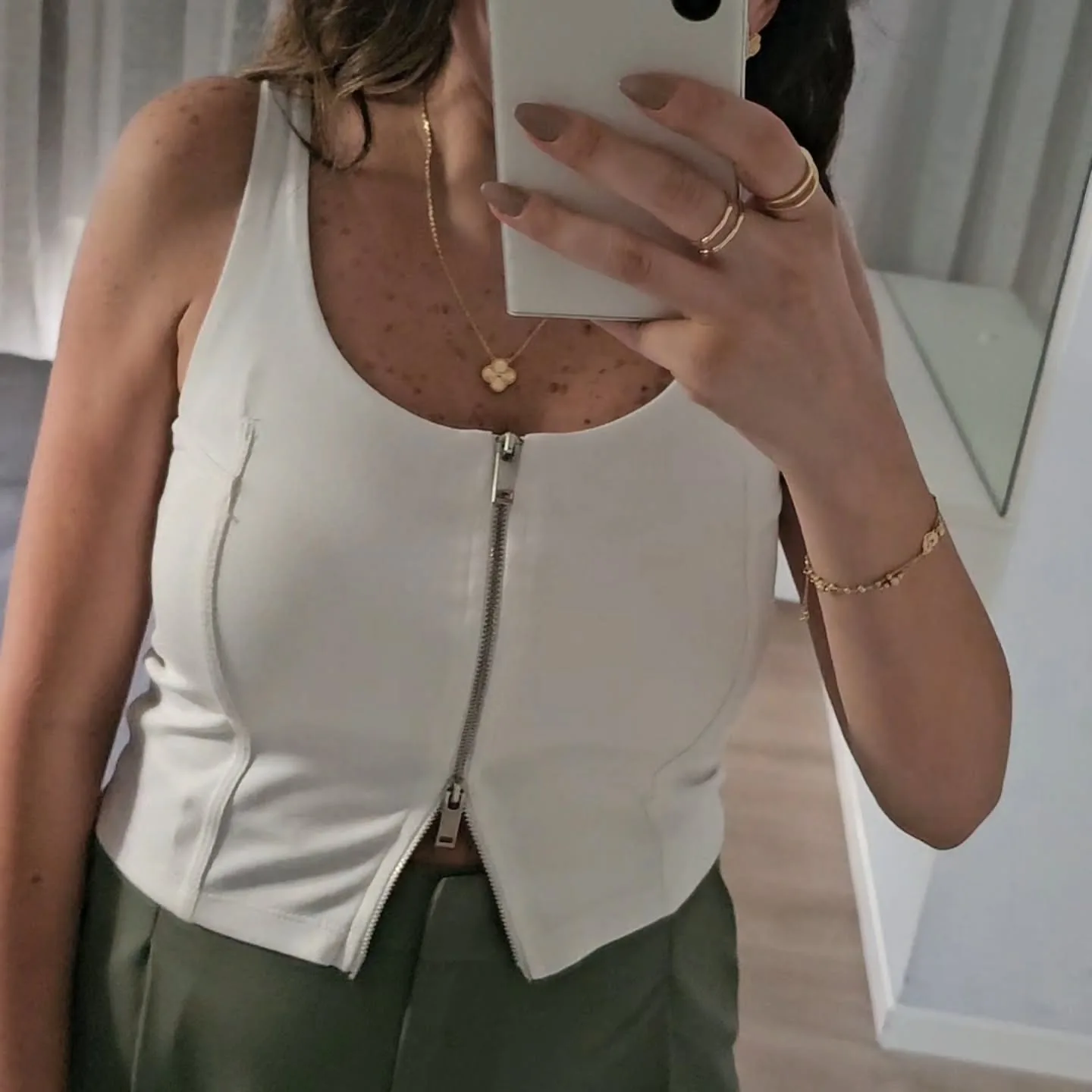 Zipper Cropped Ishirt view 4