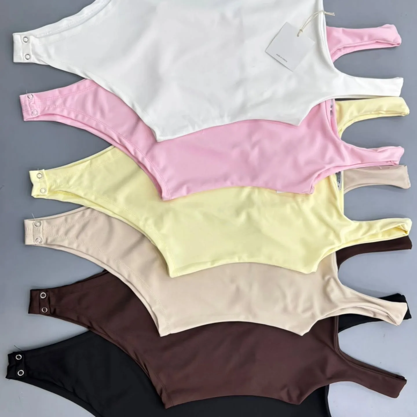 Trendy Basic Bodytop view 2